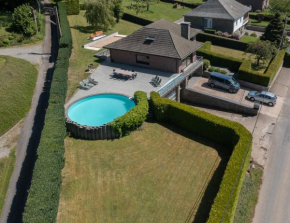 Luxueuse et spacieuse villa avec sauna et piscine